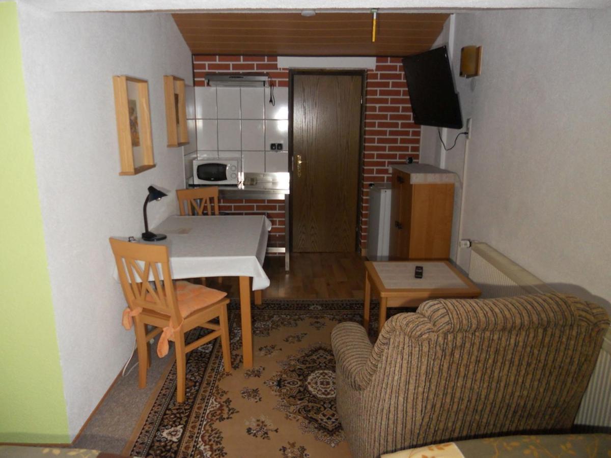 Familienpension Erfurt Buitenkant foto