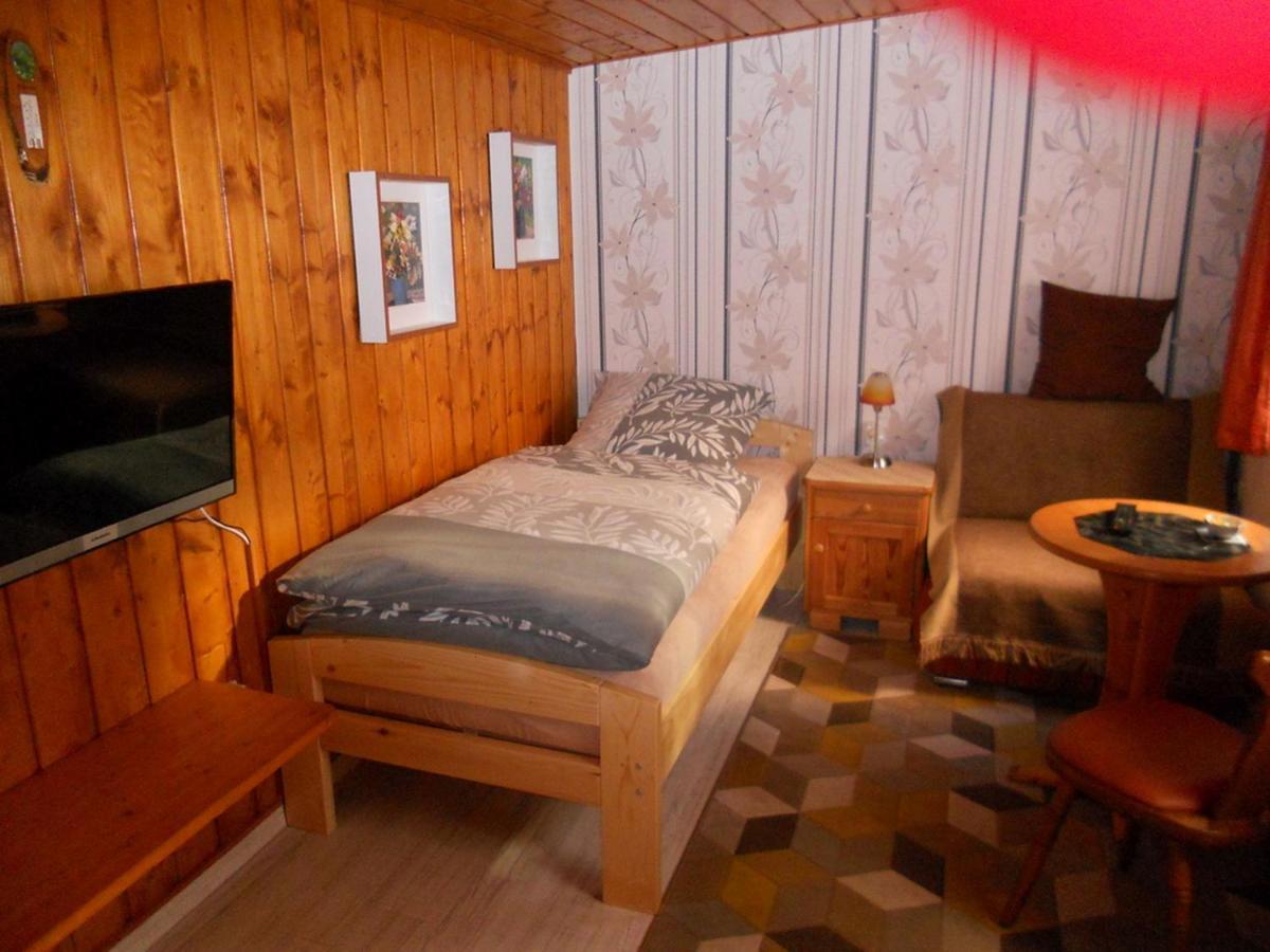 Familienpension Erfurt Buitenkant foto